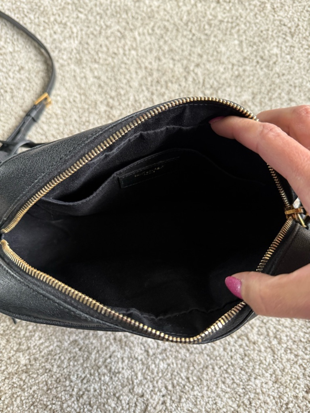 Saint Laurent Black Camera Bag - Picture 9 of 15